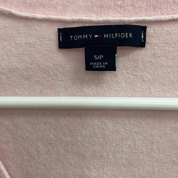 TOMMY HILFIGER light pink sweater. S - Picture 2 of 5